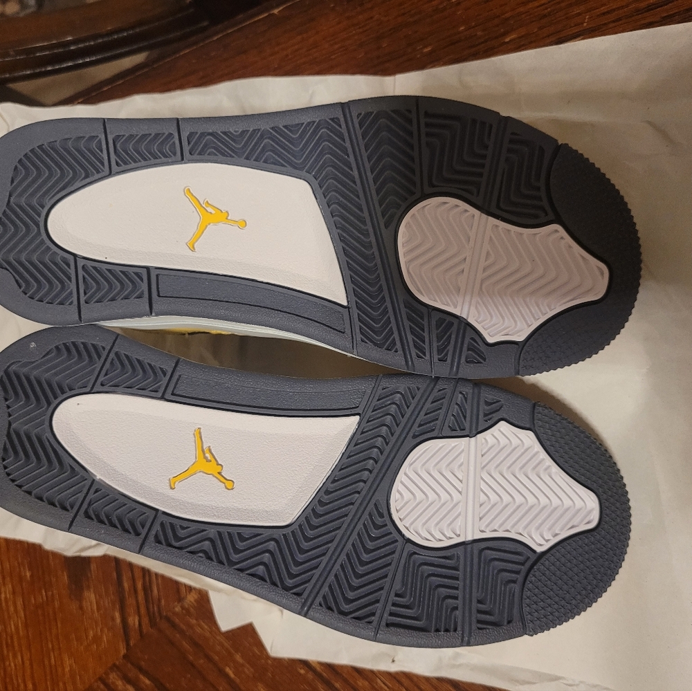 Jordan - Picture 2 of 4